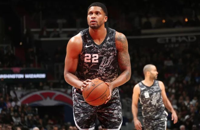 合更加默契 合更加默契