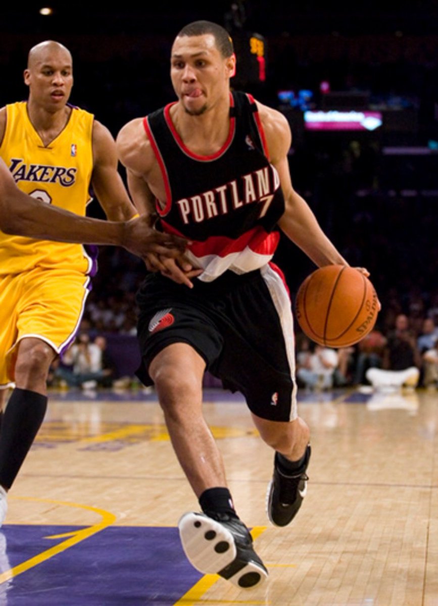 尽管本赛季 尽管本赛季