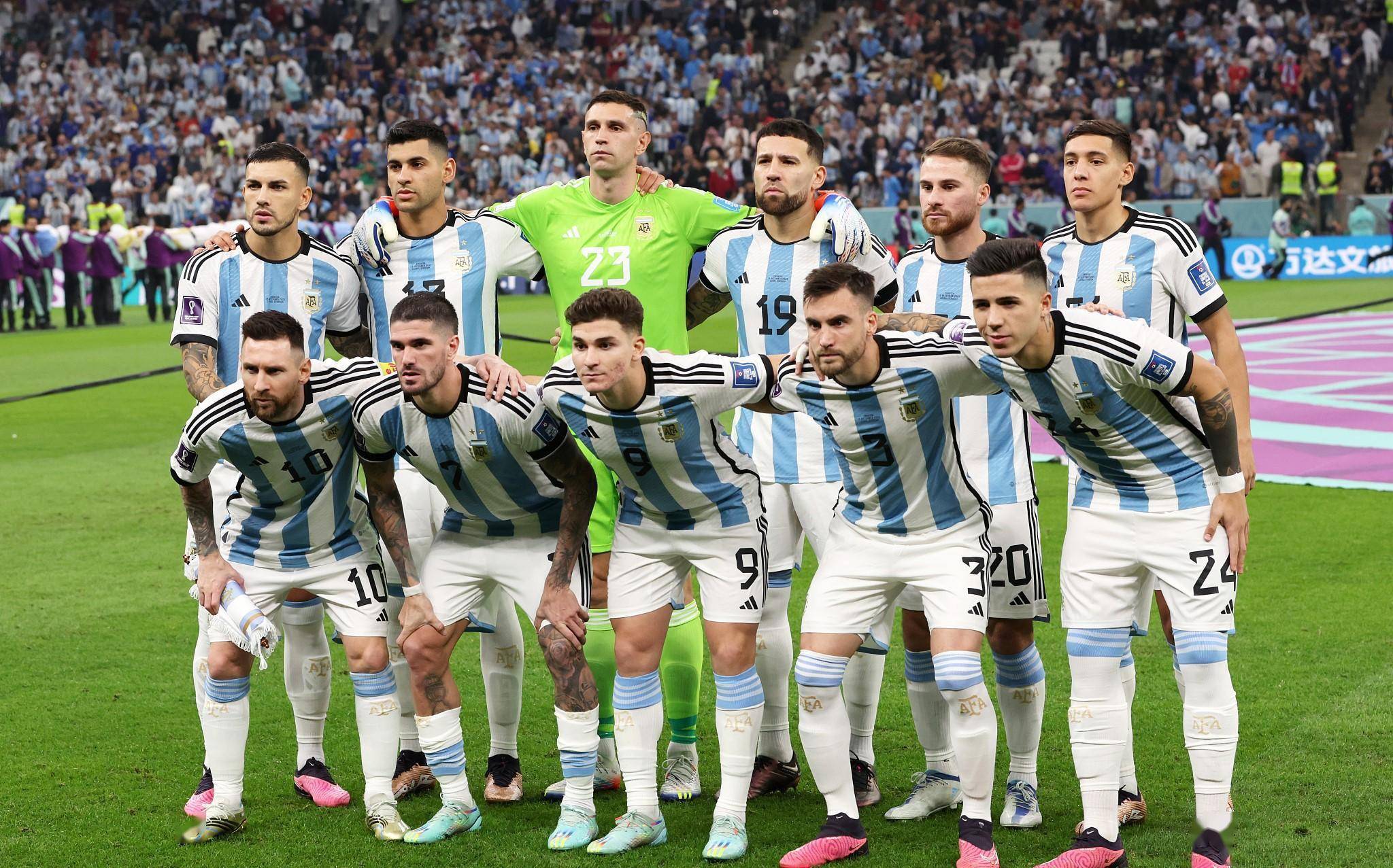 敏锐地察觉 敏锐地察觉