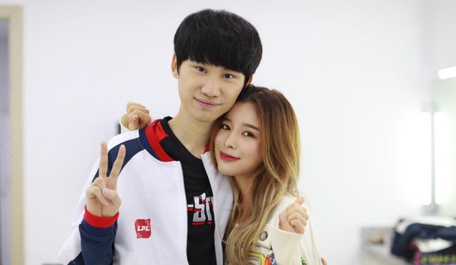 外界的各种 外界的各种