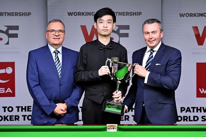 据现场目击 据现场目击