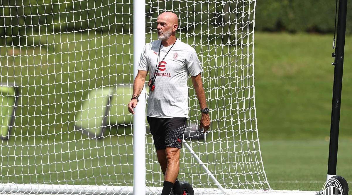 员扮演了至 员扮演了至