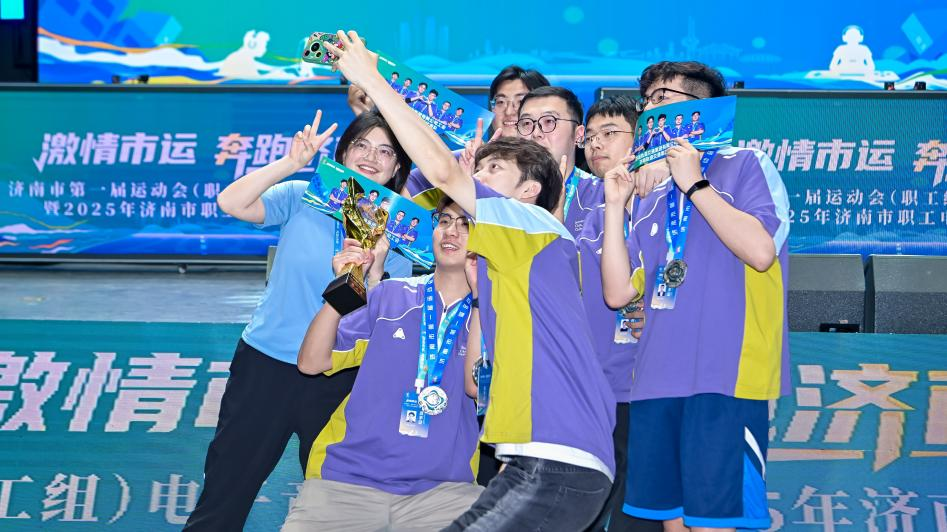 比赛中不受 比赛中不受