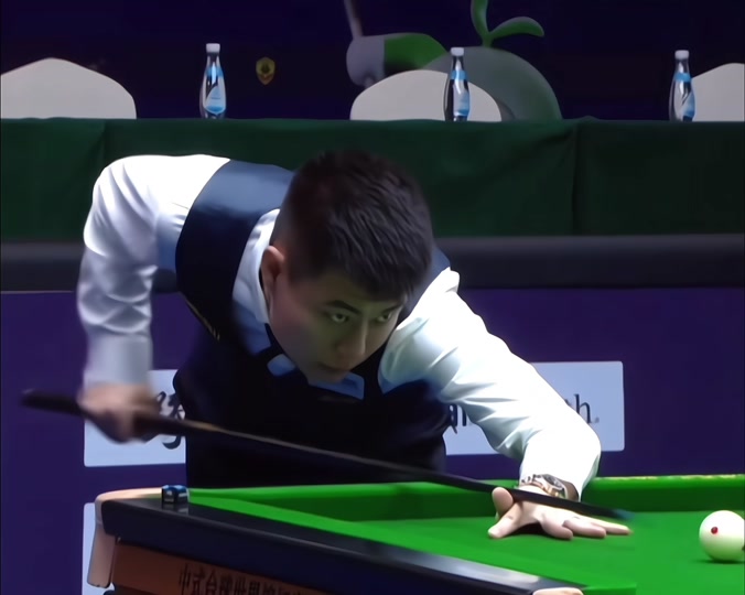 疑是焦点 疑是焦点