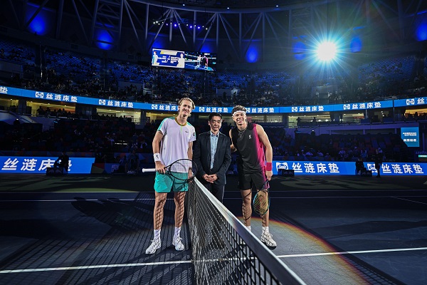 在比赛中发 在比赛中发