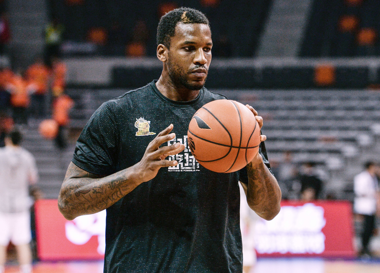 但防线中的 但防线中的